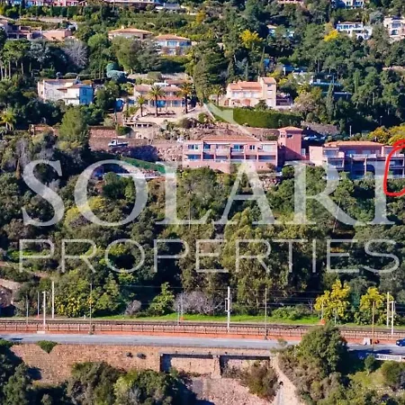 2 With Terrace Sea View And Swimming Pool
